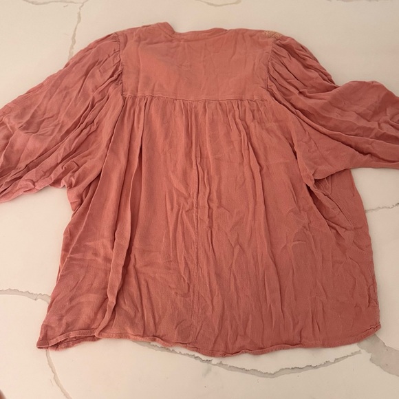 JustFab Small Tunic Flowy Top - Picture 2 of 3